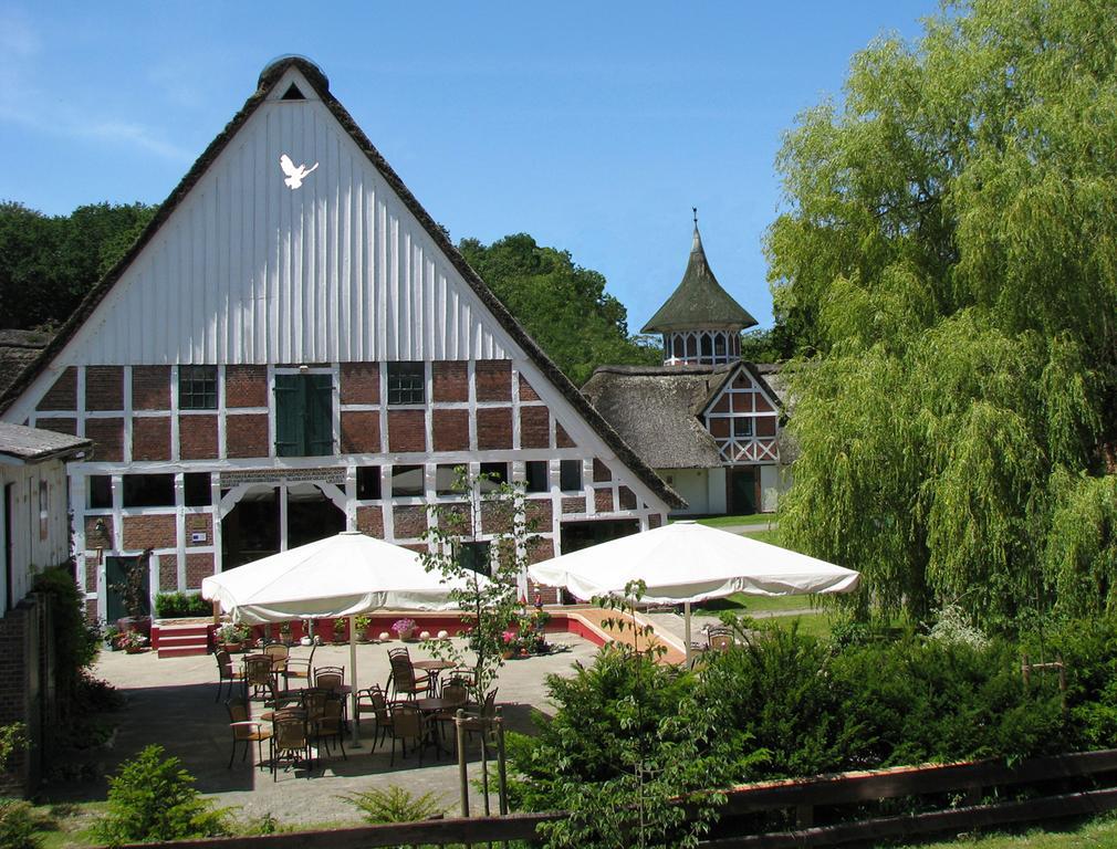 Hotel Taubenhof - Gut Cadenberge Zewnętrze zdjęcie